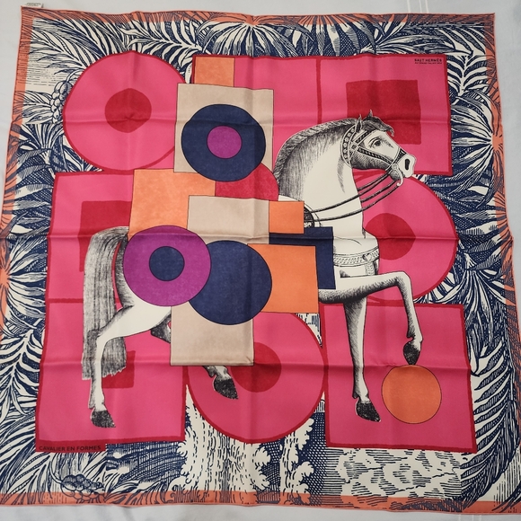 NWOT Rare 2024 Pink Saut Hermès Cavalier en Formes Silk Scarf 90 - Picture 1 of 15